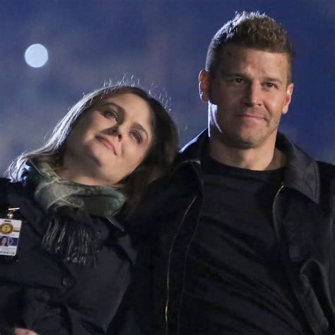 booth and bones dating